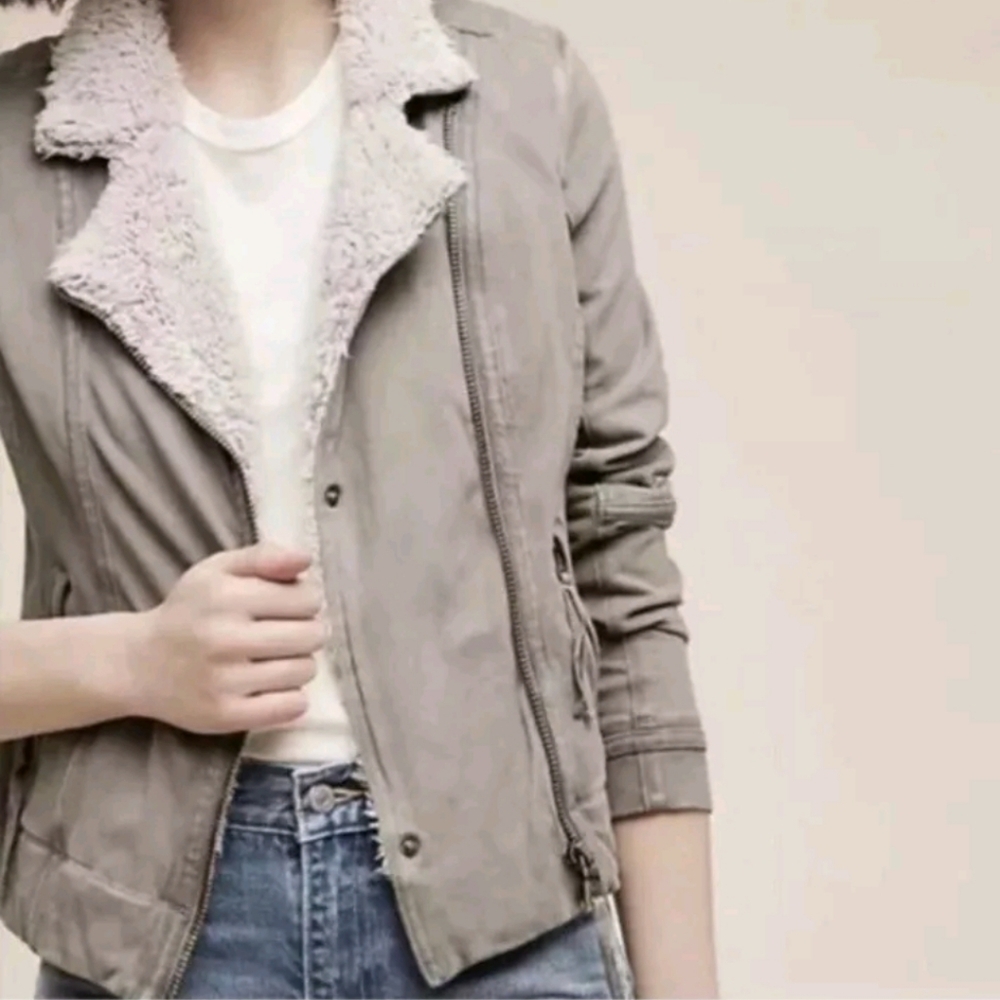 Marrakech Jacket Sherpa Gray and white Size Small anthropologie